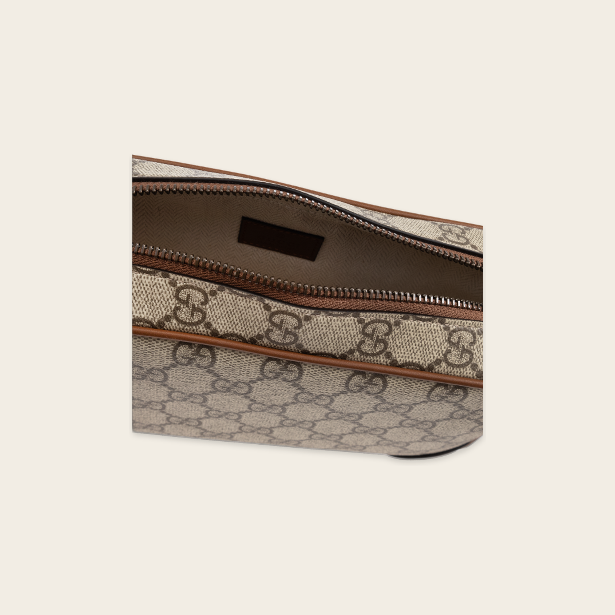 Gucci GG Supreme Shoulder Bag