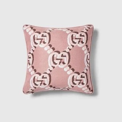 GUCCI GGジャガードクッション ピンク Gucci Wool Cushion with GG Shadow – D'Lux Space