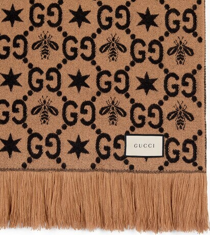 Gucci Bee GG Pattern Throw Blanket — IMG_0604