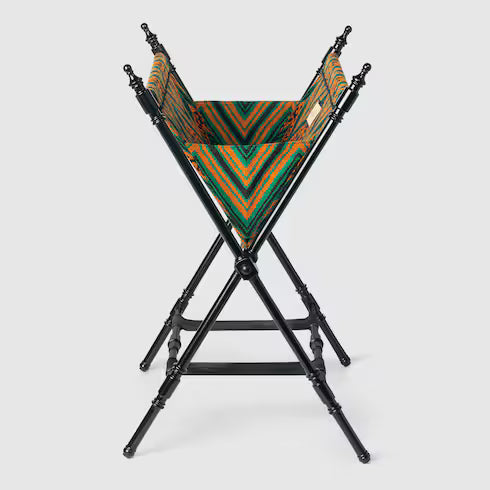 Gucci ZigZag Logo Stand