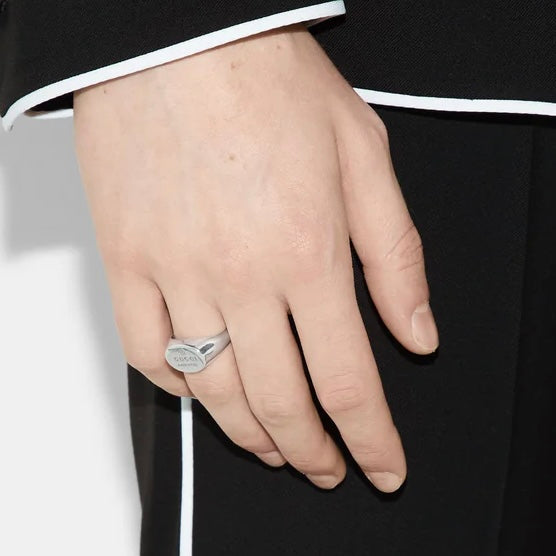 Gucci Trademark Oval Signet Ring