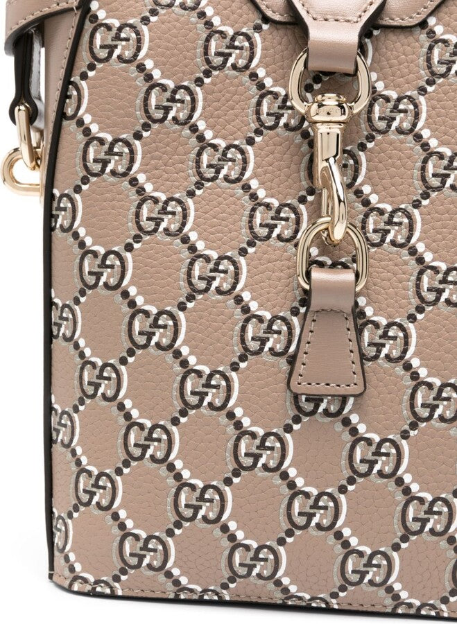 Gucci GG Supreme Bucket Bag — IMG_8818