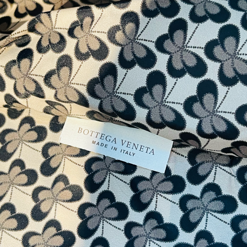 Bottega Veneta Foldable Weekend Bag interior butterfly lining