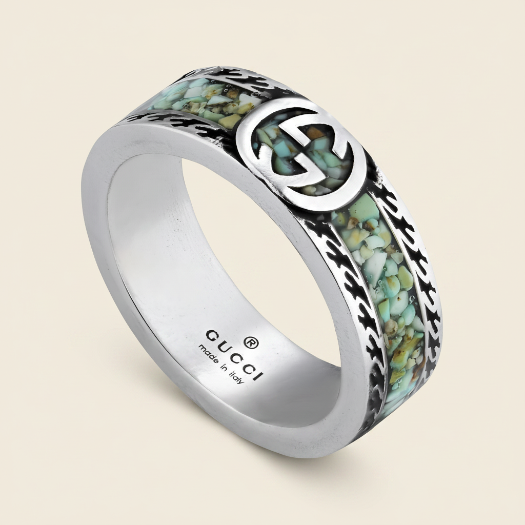 Gucci Interlocking G Silver Ring - #f2ede4 Background