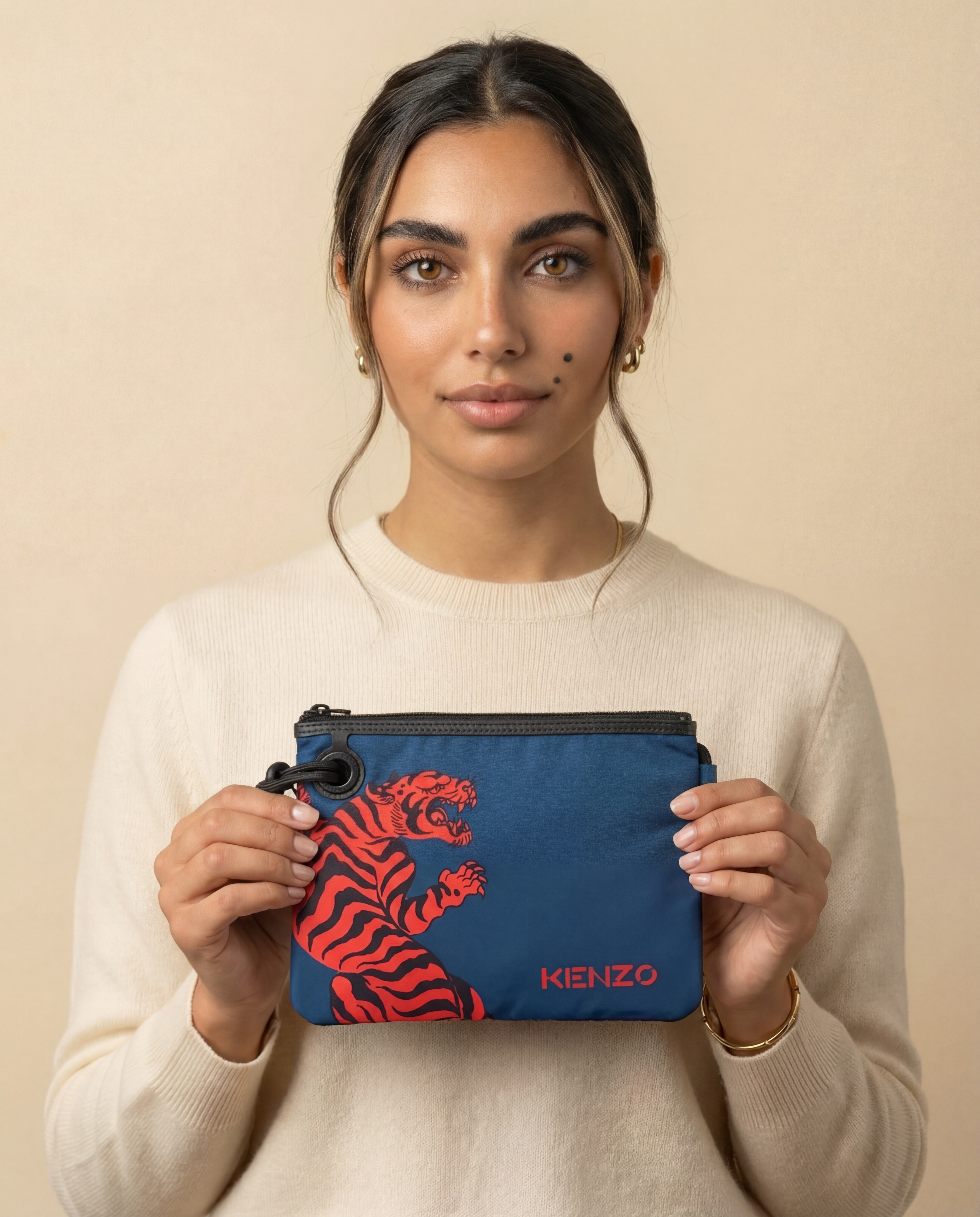 Tiger Clutch on Strap